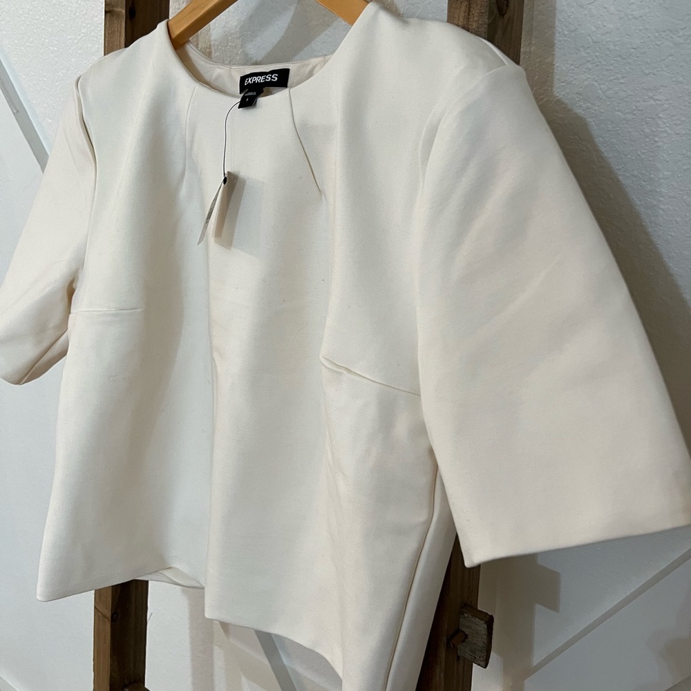 Express White Top - Picture 3 of 4